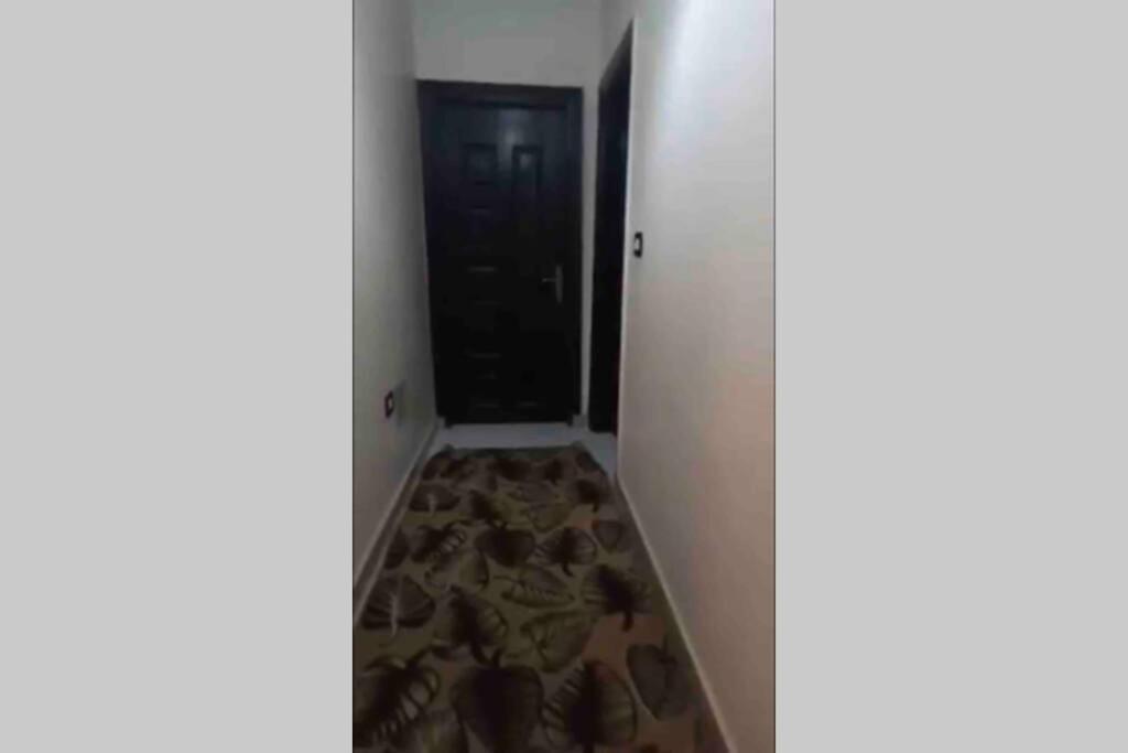 المريوطية فيصل شارع الهدايه بجانب قرية فلفلة Apartment *
